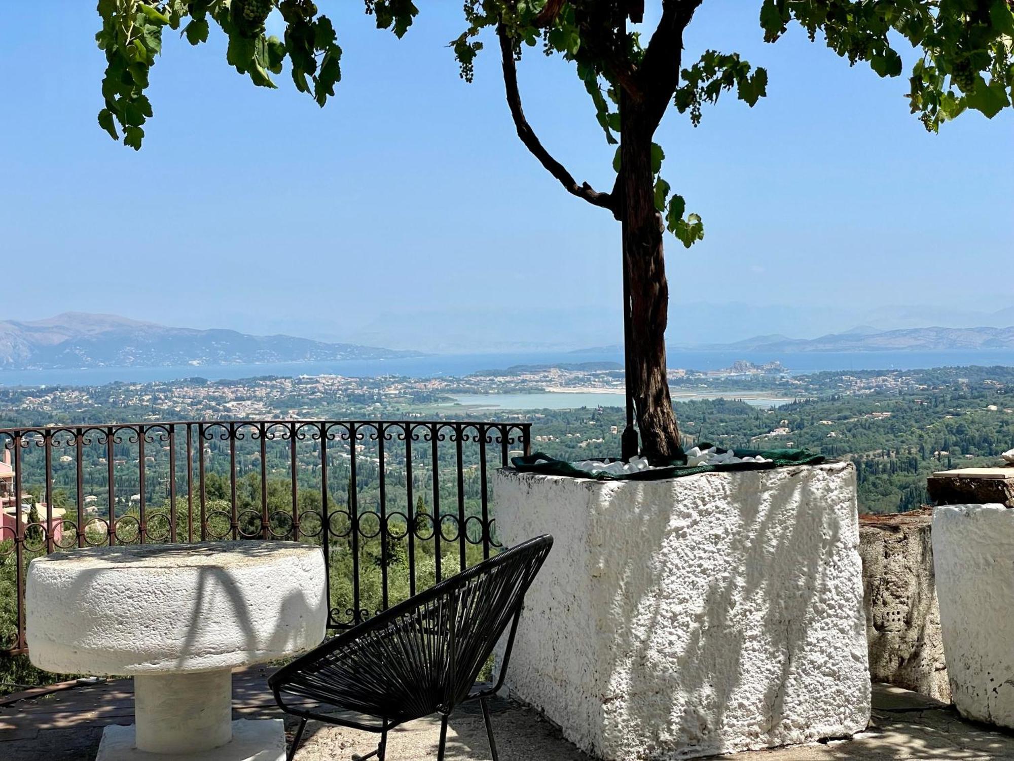 Mary'S House With Panoramic View Villa Agioi Deka  Buitenkant foto